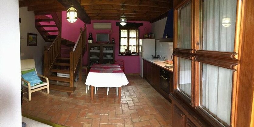 A Pie De Picos - Photo3