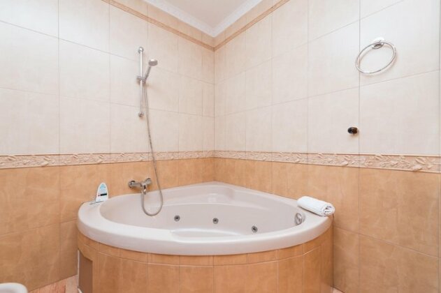 Villa Arhu - Photo2