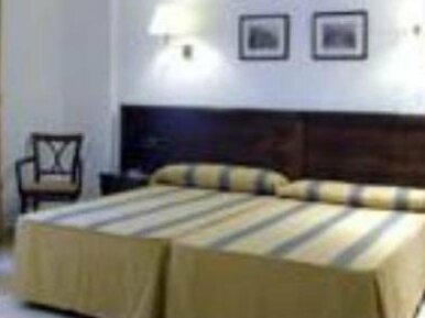 Pension Felipe - Photo3
