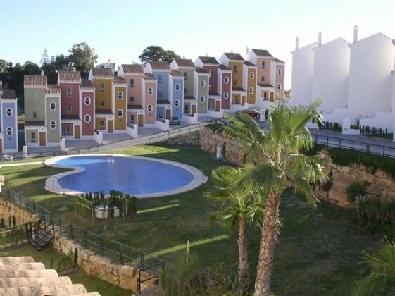 3 Storey Townhouse - Costa Del Sol - Photo2