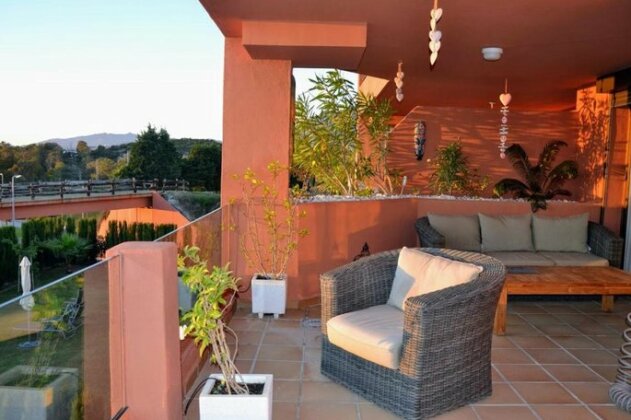 El Patio Dona Julia - Photo4