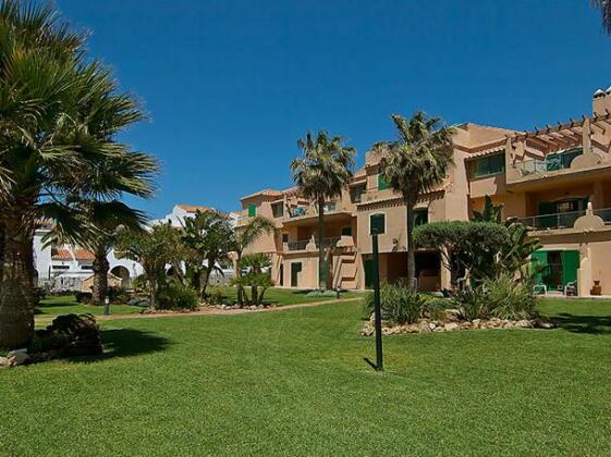 Interhome - El Diamante - Photo3