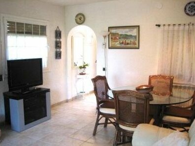 2 Br Beach Condo s'Agaro - Ccs 9348 - Photo4