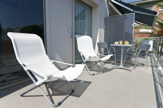 Apartamentos Castellmar Castelldefels - Photo2