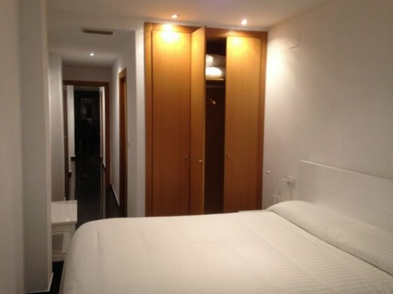 SI Rooms Puerta del Sol - Photo2