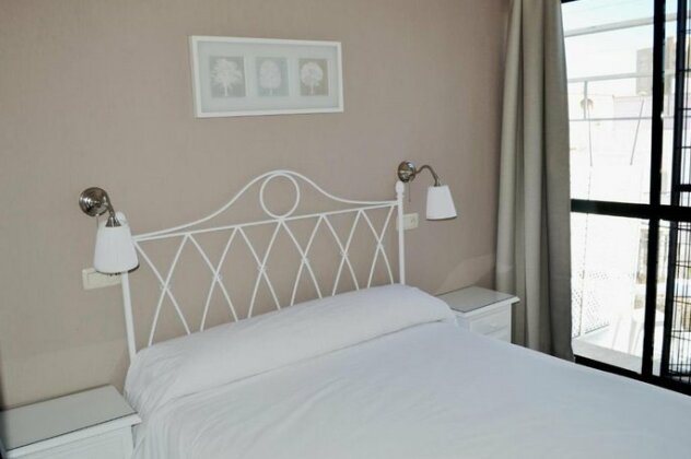 Apartamentos Turisticos Santo Rostro - Photo3