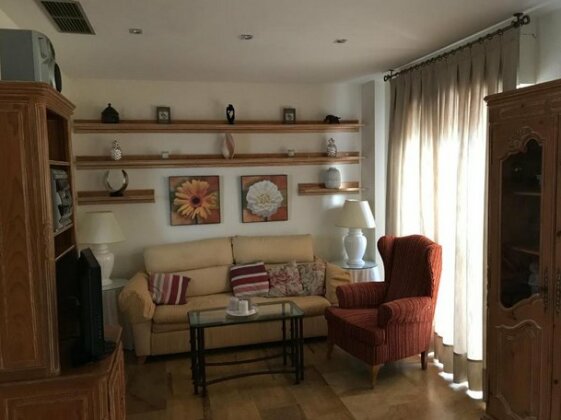 Duplex con patio junto al centro - Photo2