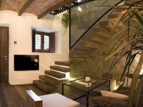 HomeSuiteHome Cordoba - Photo5