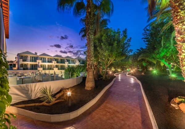 H10 Ocean Suites - Photo2