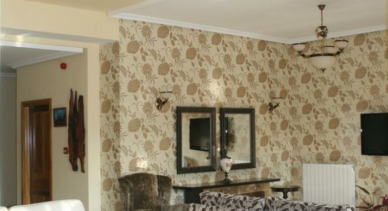 Hotel Valle Las Luinas - Photo2