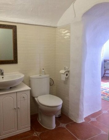 Cueva Romana Adults Only Naturist Cave House - Photo4
