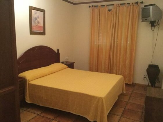 Hostal La Sierra El Bosque - Photo3