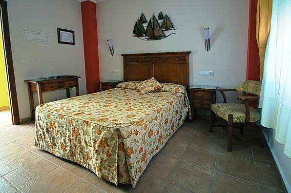 Hostal Costa Luz - Photo3