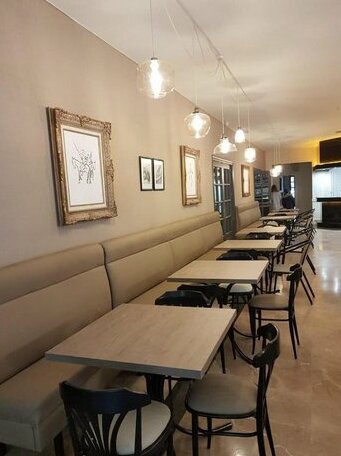 Hostal Restaurante Dulcinea de El Toboso - Photo3
