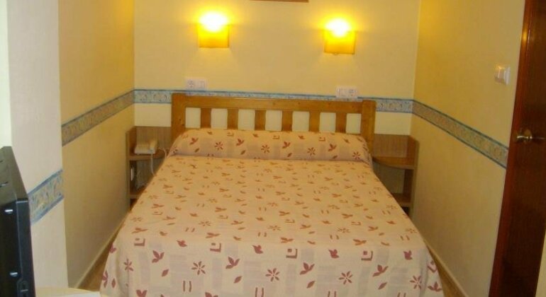 Hostal El Altet