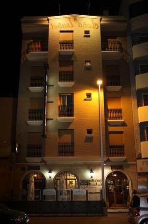 Hotel Dona Isabel