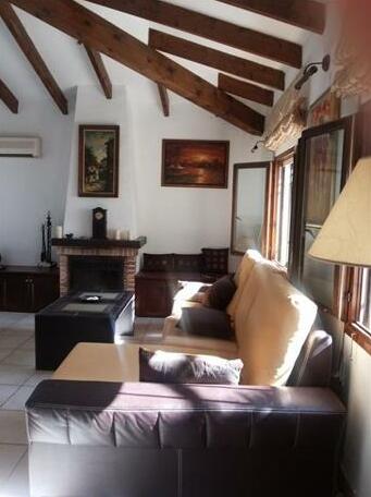 Holiday Home El Paraiso - Photo2