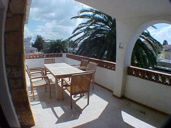 010 Segre Apt - Photo4