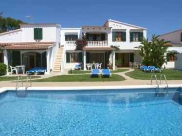 Apartamentos Arenal Playa