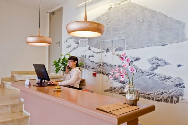 Hostal Jeni & Restaurant - Photo3