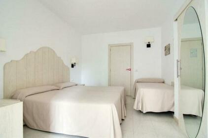 Hostal Capri Es Pujols