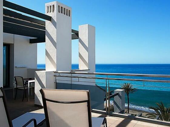 Amazing Beachfront in Costa del Sol - Photo2