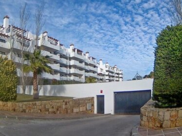 Apartment With 2 Bedrooms in Estepona With Wonderful sea View Pool Access and Terrace - 3 km From