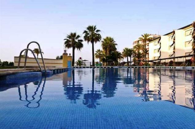 Isdabe Complejo Residencial Estepona - Photo2