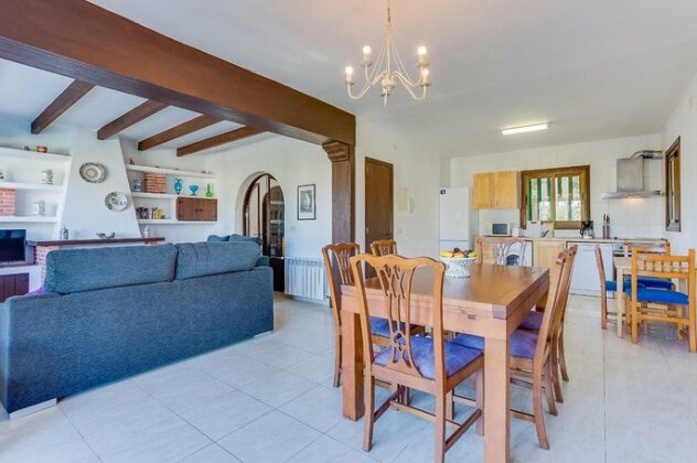 Porto Colom villa with pool x 10 people - Photo3