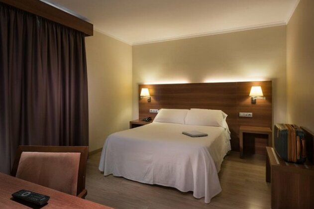 Ibis Styles Figueres Ronda - Photo3