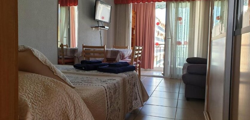 Benidorm Holidays Apartments - Photo3