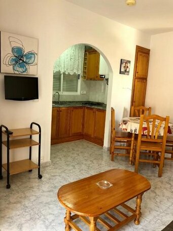 Benidorm Holidays Apartments - Photo4
