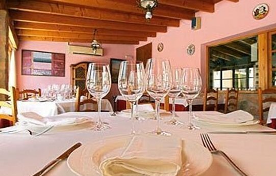 Llar La Morena - Hotel Gastronomico - Photo2