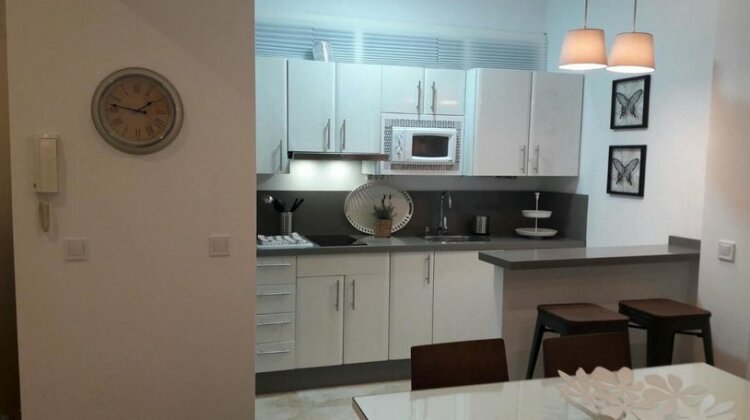 Apartment With 2 Bedrooms in Fuengirola - 10 m From the Beach - Photo3