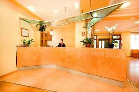 Hotel Monarque Cendrillon - Photo3