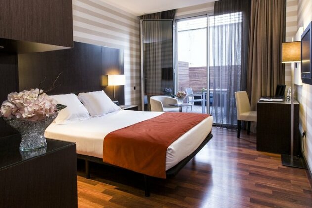 Hotel Zenit Pamplona - Photo2