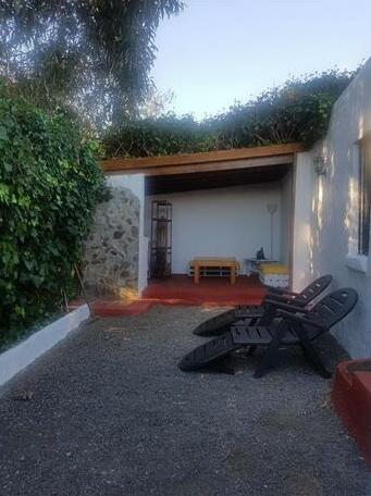 Artist Cottage - Photo2