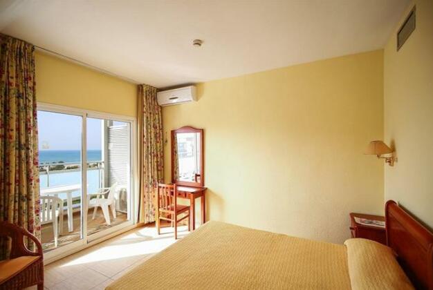 Hotel Tres Anclas - Photo2