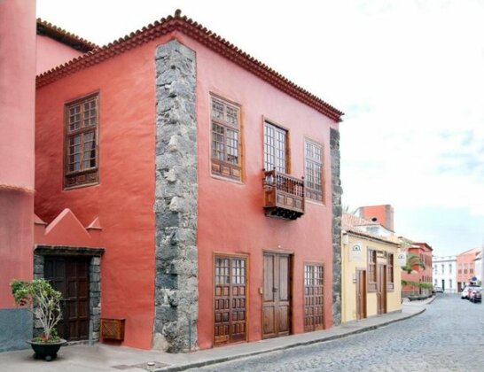 Casa Roja Garachico