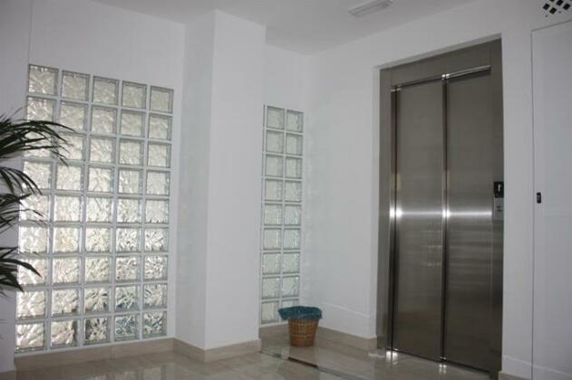 Hostal Cervantes Playa - Photo4