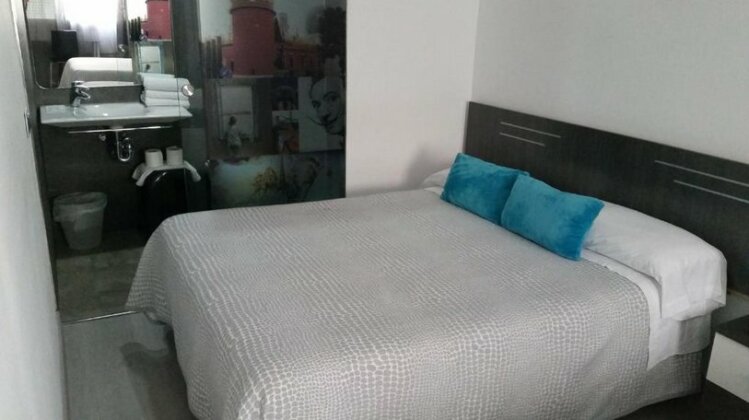 Bed&Breakfast 10 GIRONA - Photo2