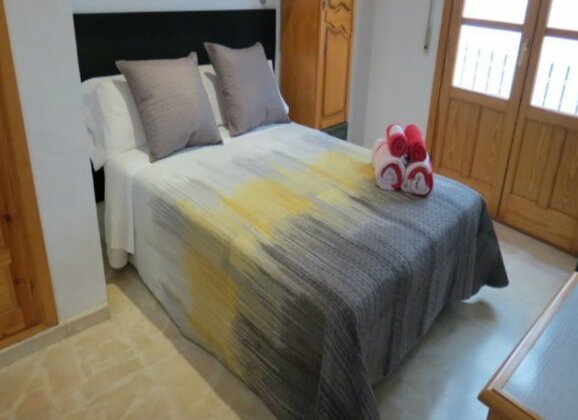 Comet Suites Elvira - Photo2