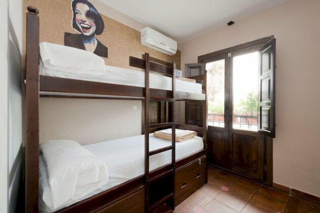 Oasis Backpackers' Hostel Granada - Photo5