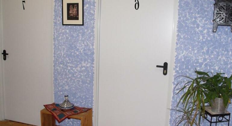 Pension Castil - Photo2