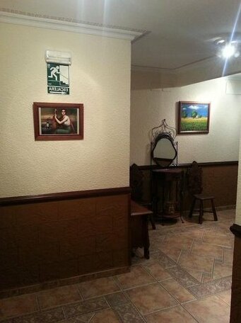 Hostal Restaurante El Cazador - Photo4