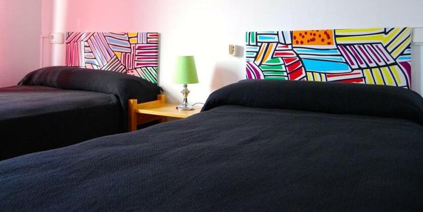 Hostal Costa - Photo2