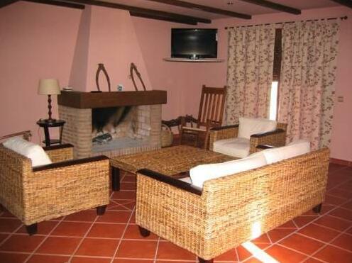 Hotel Rural Robles - Photo2