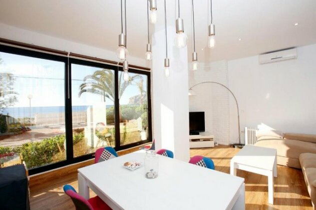 Beachfront PRIME HOLIDAYS apartment Bahia deJavea - Photo5