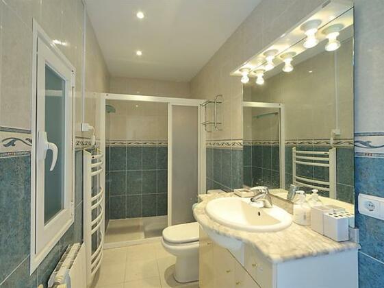 Interhome - Anguilaga - Photo4