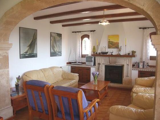 Interhome - El Zambano - Photo2